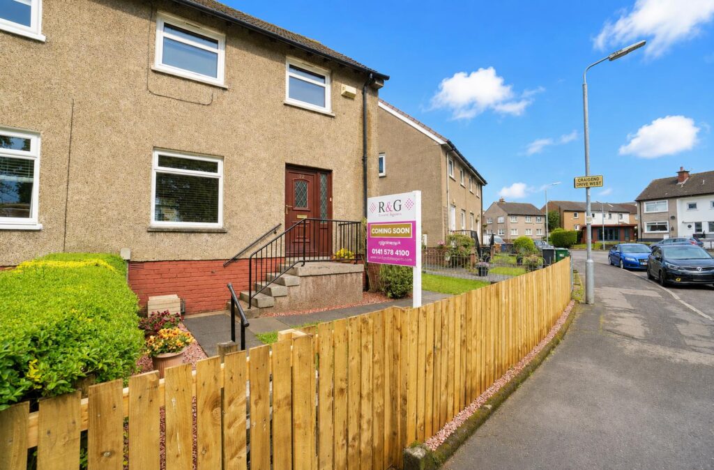 Craigton Gardens, Milngavie