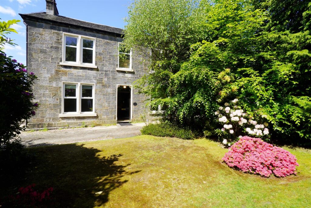 Mugdock Rd, Milngavie