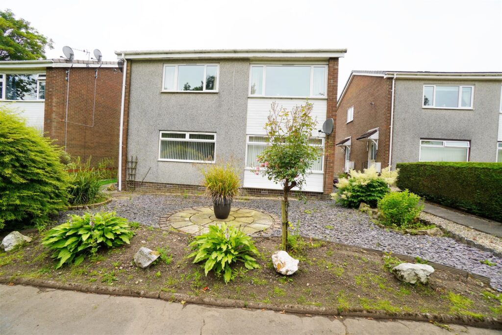 Glenburn Crescent, Milton Of Campsie